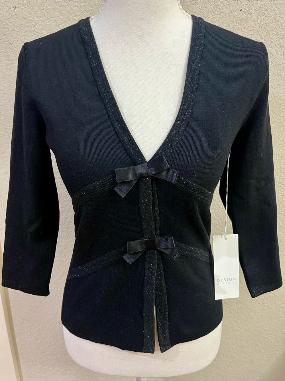 NWT Design History Black Bow Cardigan Sweater – Shimmer Trim
